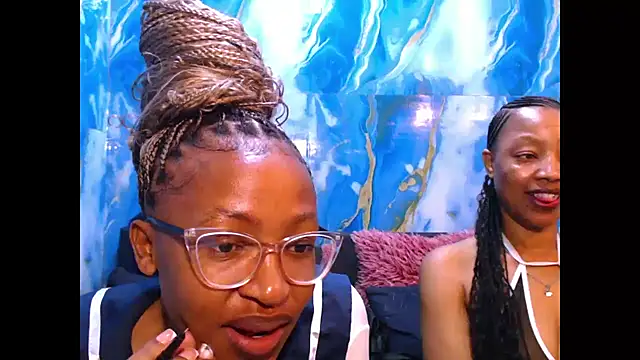 caramelchoco69 online show from 20, 5, 2026