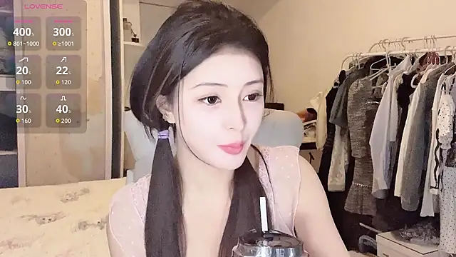 Snapshot of secret-anan chatting on 25, 5, 2026 secret-anan online show from 25, 5, 2026