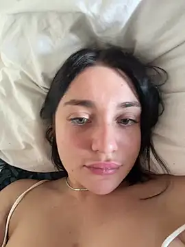 LucyHotty  online show from 4, 7, 2026