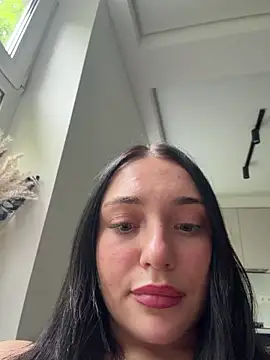 LucyHotty  online show from 16, 6, 2026
