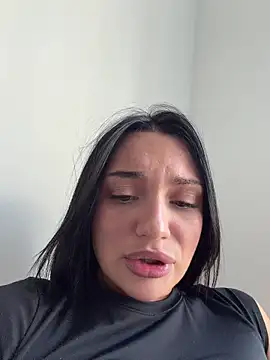 LucyHotty  online show from 18, 4, 2026