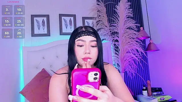 Snapshot of kitty_bluuee chatting on 15, 6, 2026 kitty bluuee online show from 15, 6, 2026