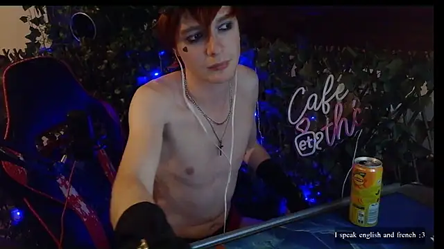 SkinnyAlex1312 online show from 26, 4, 2026