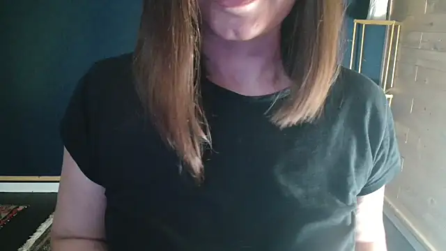 NicoleLove  online show from 17, 6, 2026