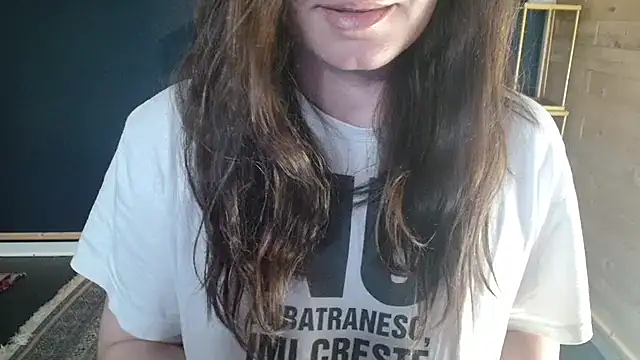 NicoleLove  online show from 31, 5, 2026
