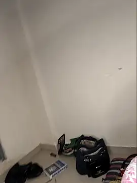 Hot night online show from 17, 4, 2026