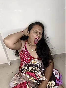 Hot night online show from 19, 4, 2026