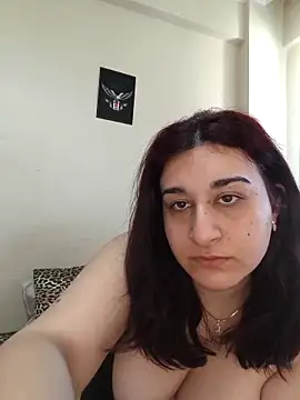 Snapshot of atesli_zumra chatting on 18, 4, 2026 atesli zumra online show from 18, 4, 2026