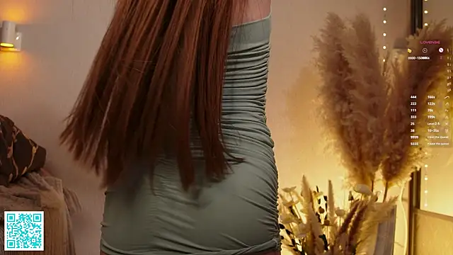 Snapshot of lllbombshelll chatting on 19, 6, 2026 lllbombshelll online show from 19, 6, 2026