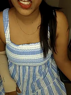 Snapshot of Tamilmoon006 chatting on 11, 6, 2026 Tamilmoon006 online show from 11, 6, 2026