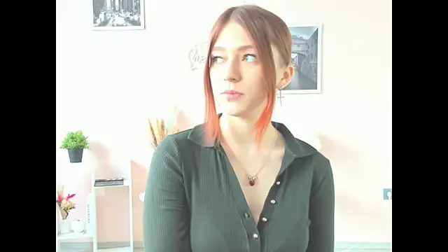 FallonGarza online show from 10, 4, 2026