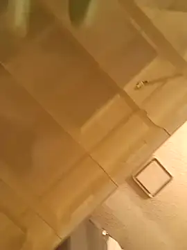 MrBustNut2026 online show from 18, 4, 2026