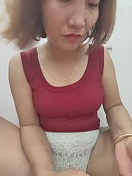Snapshot of 2_banana chatting on 28, 5, 2026 2 banana online show from 28, 5, 2026