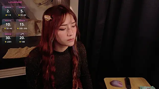 Snapshot of Emily_Cherry_ chatting on 15, 7, 2026 Emily Cherry online show from 15, 7, 2026
