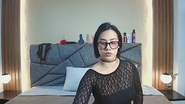 Snapshot of NoahAndGaia chatting on 9, 7, 2026 NoahAndGaia online show from 9, 7, 2026