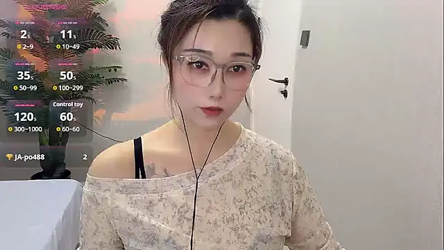 Yunxi- online show from 12, 5, 2026