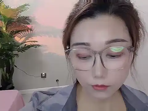 Yunxi- online show from 15, 4, 2026