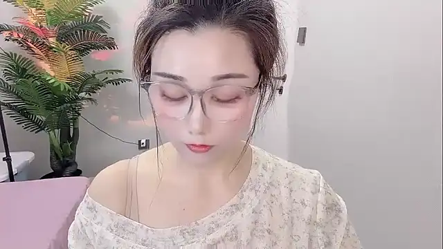 Yunxi- online show from 30, 4, 2026
