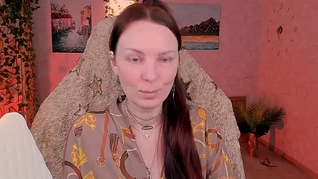 LanaRadiance online show from 7, 5, 2026