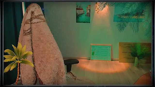 Snapshot of LanaRadiance chatting on 8, 7, 2026 LanaRadiance online show from 8, 7, 2026