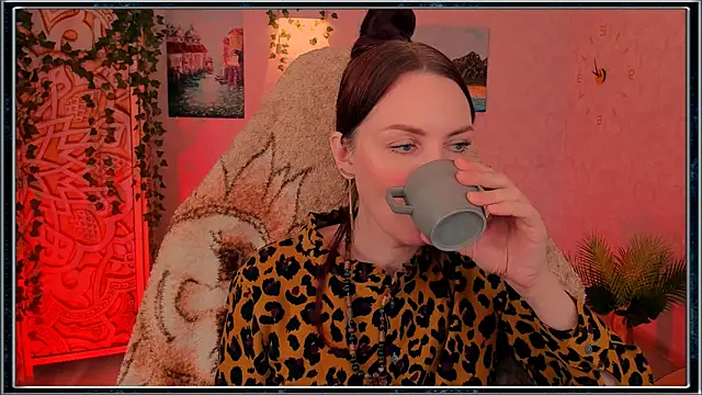 Snapshot of LanaRadiance chatting on 18, 6, 2026 LanaRadiance online show from 18, 6, 2026