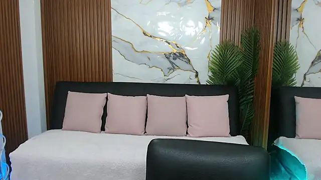 alonddra tay online show from 17, 4, 2026