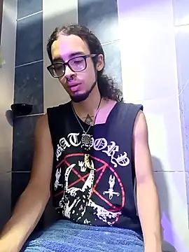 Snapshot of vortexxx24_ chatting on 12, 5, 2026 vortexxx24 online show from 12, 5, 2026