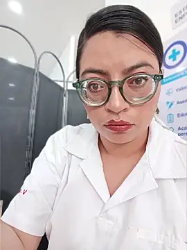 Snapshot of SOFI__10 chatting on 2, 7, 2026 SOFI 10 online show from 2, 7, 2026