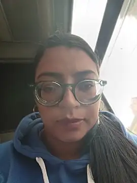 Snapshot of SOFI__10 chatting on 16, 6, 2026 SOFI 10 online show from 16, 6, 2026
