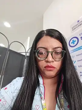 Snapshot of SOFI__10 chatting on 13, 7, 2026 SOFI 10 online show from 13, 7, 2026