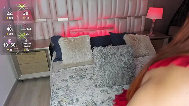 ChloeCartier online show from 3, 5, 2026