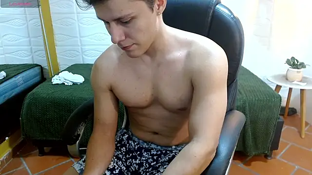 Zayn clausen online show from 28, 4, 2026