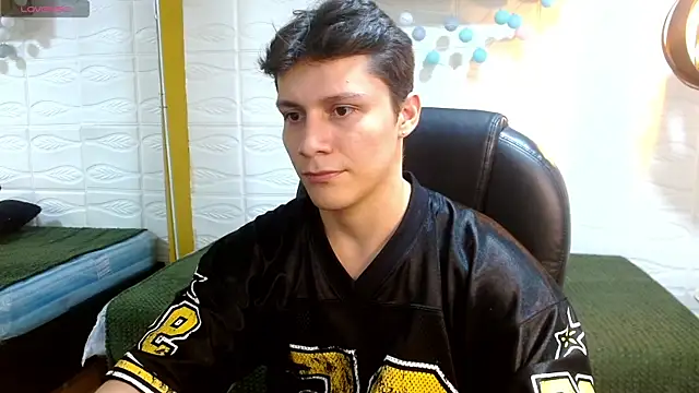 Zayn clausen online show from 13, 5, 2026