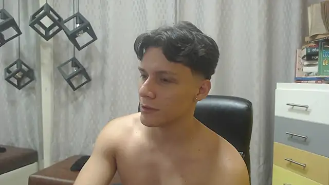 Zayn clausen online show from 26, 5, 2026