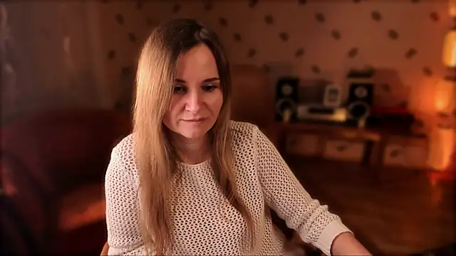 Snapshot of MiaSparkes chatting on 14, 4, 2026 MiaSparkes online show from 14, 4, 2026