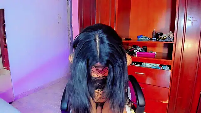 Snapshot of Naomisaenz01 chatting on 28, 6, 2026 Naomisaenz01 online show from 28, 6, 2026