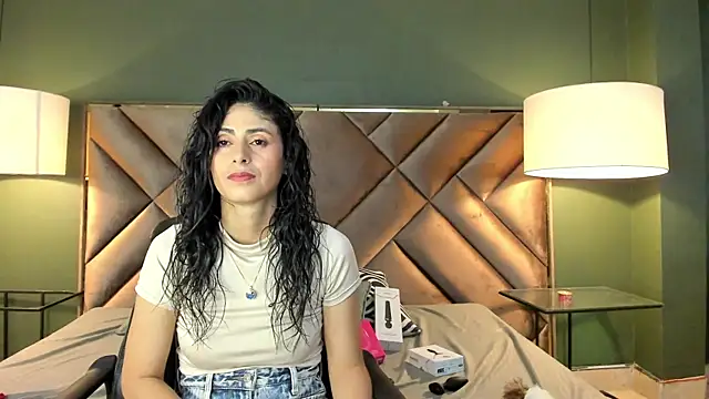 Snapshot of elizabeth_santos1 chatting on 3, 7, 2026 elizabeth santos1 online show from 3, 7, 2026