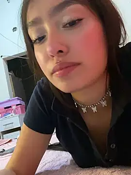 Miakittyyy online show from 19, 5, 2026