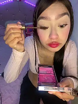 Miakittyyy online show from 13, 5, 2026