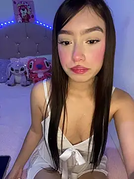 Miakittyyy online show from 24, 4, 2026