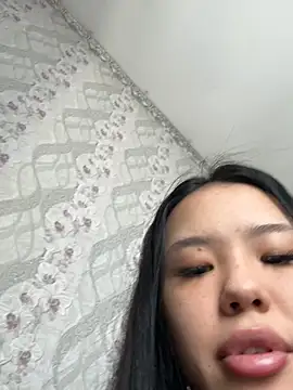 Snapshot of ikirkira chatting on 14, 5, 2026 ikirkira online show from 14, 5, 2026