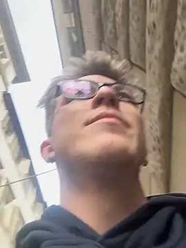 Snapshot of Patatino69 chatting on 10, 4, 2026 Patatino69 online show from 10, 4, 2026