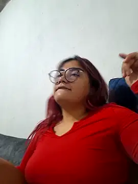 Snapshot of lucyheart_8 chatting on 23, 5, 2026 lucyheart 8 online show from 23, 5, 2026