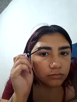 Snapshot of lucyheart_8 chatting on 17, 5, 2026 lucyheart 8 online show from 17, 5, 2026