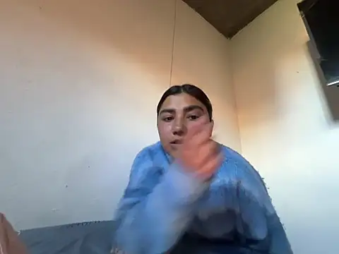 Snapshot of lucyheart_8 chatting on 11, 6, 2026 lucyheart 8 online show from 11, 6, 2026