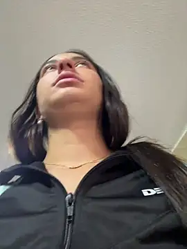 Lucyfer-fire online show from 6, 5, 2026