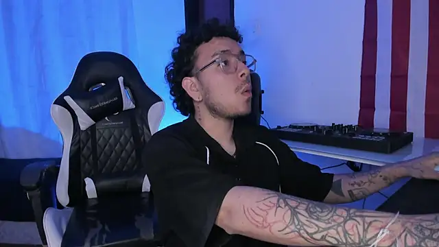 alexmontesco online show from 21, 4, 2026