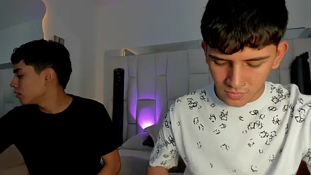 Poison Boys online show from 27, 4, 2026