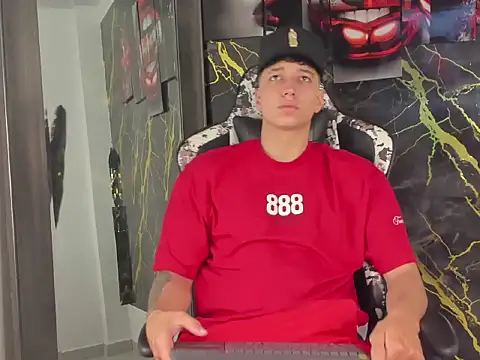 eithan boy  online show from 18, 4, 2026