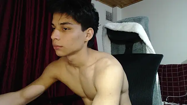 Snapshot of Marck-Pro chatting on 8, 7, 2026 Marck-Pro online show from 8, 7, 2026